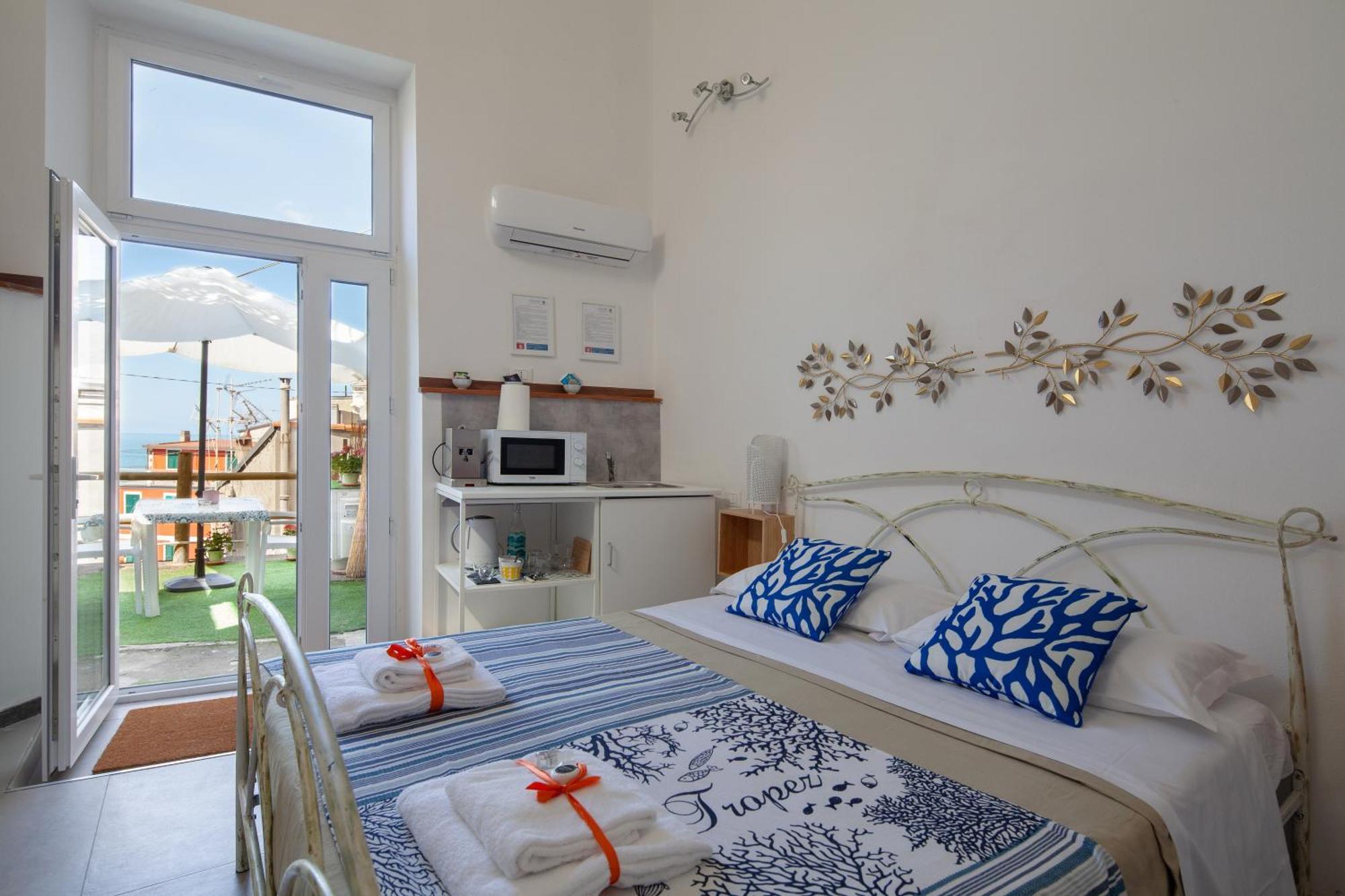 Ariel - Sea View Double Room 리오마기오레 외부 사진